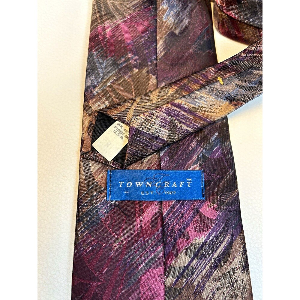 Towncraft Vintage 90s Tie Abstract Brushstroke Pattern Purple Gray Burgandy USA